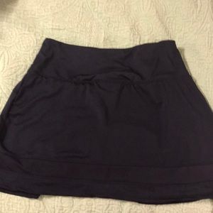 Navy blue golf skirt!